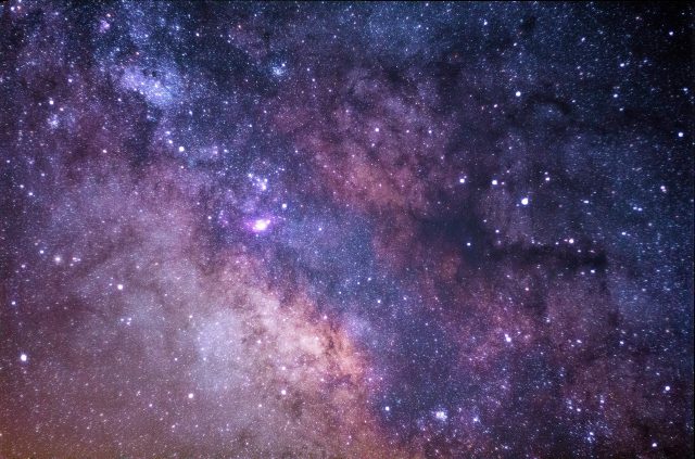 NASA – o co chodzi z modą na kosmos?